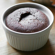 Soufflé au chocolat et à la framboise